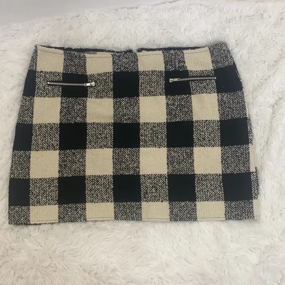Forever 21 PLUS Black & White Plaid Wool Blend Mini Skirt - Picture 1 of 5